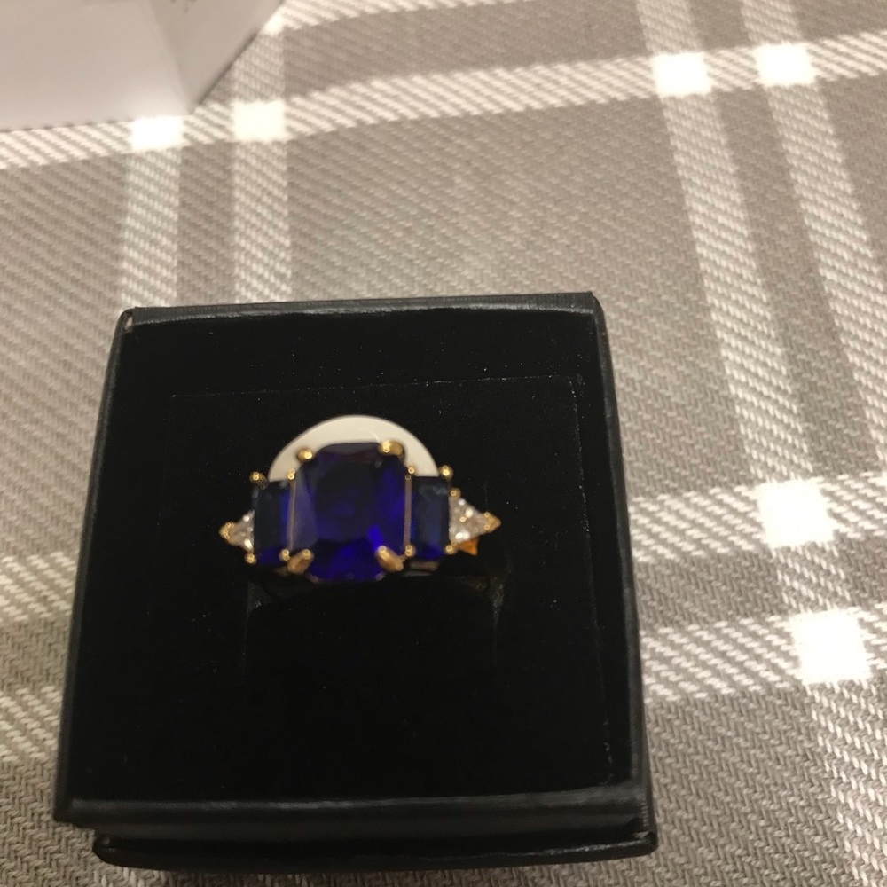 Lab created sapphire ring size 7